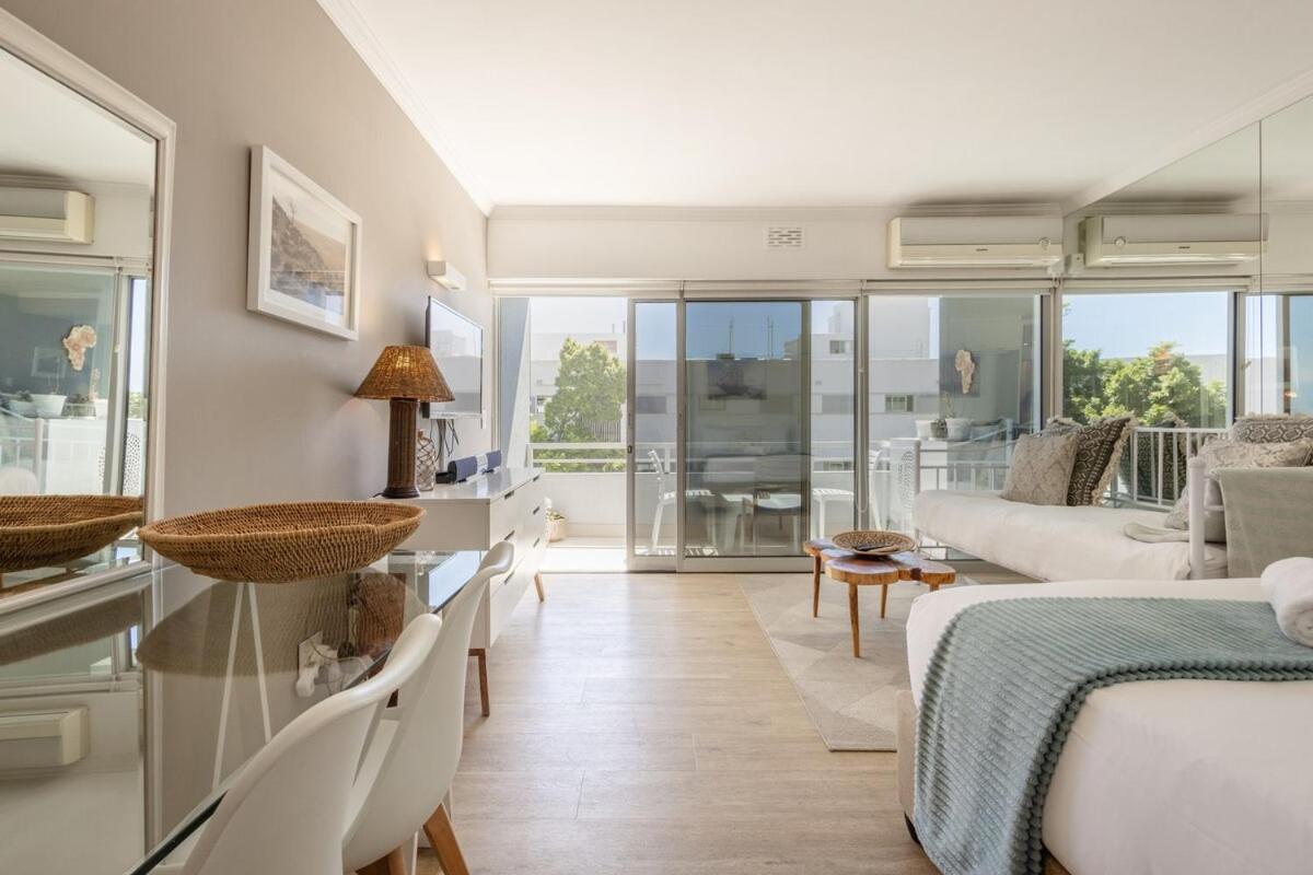 Luxury Clifton Steps To Iconic First Le Cap